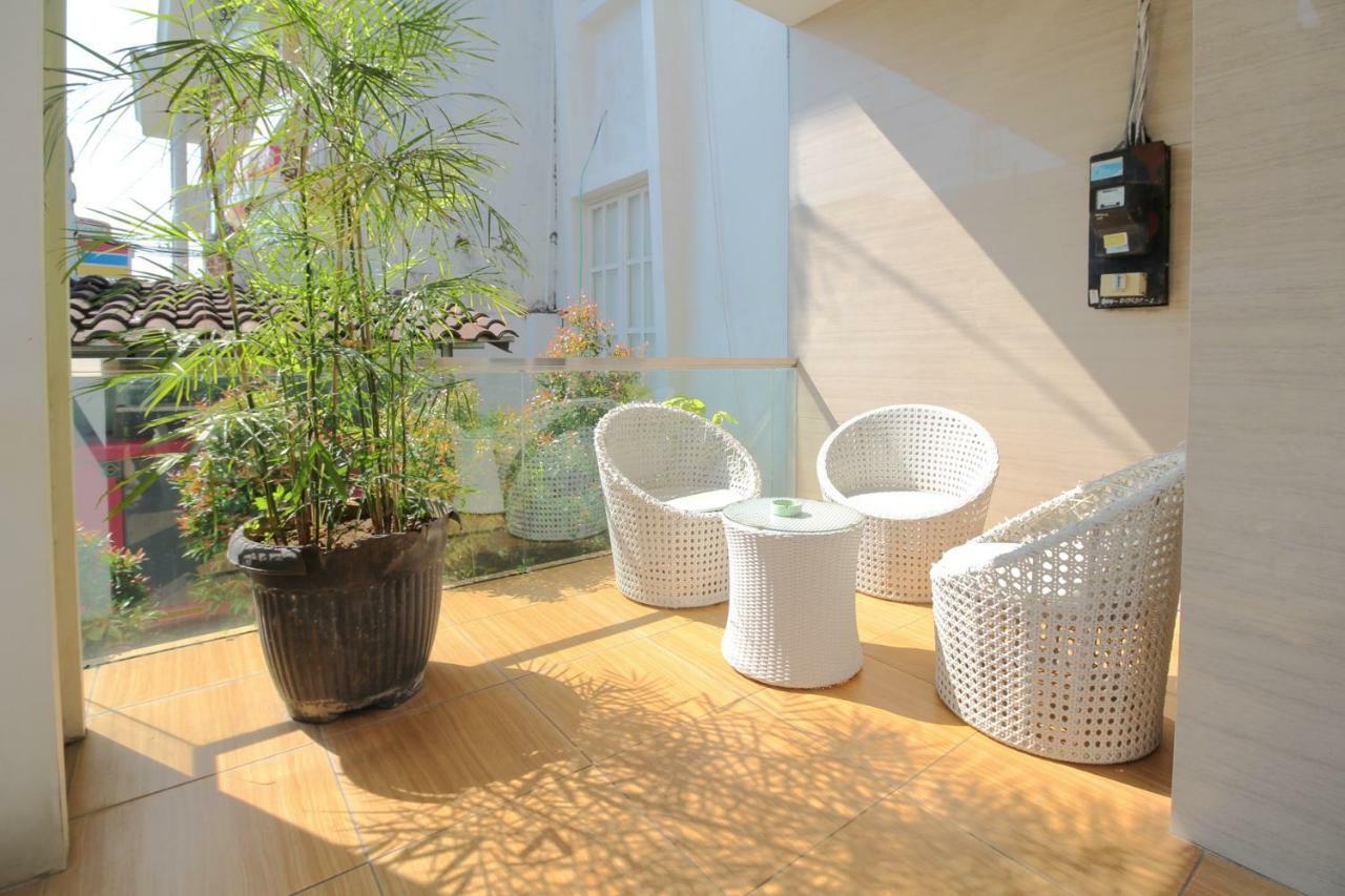 Myzone Homtel Ξενοδοχείο Σεμαράνγκ Εξωτερικό φωτογραφία